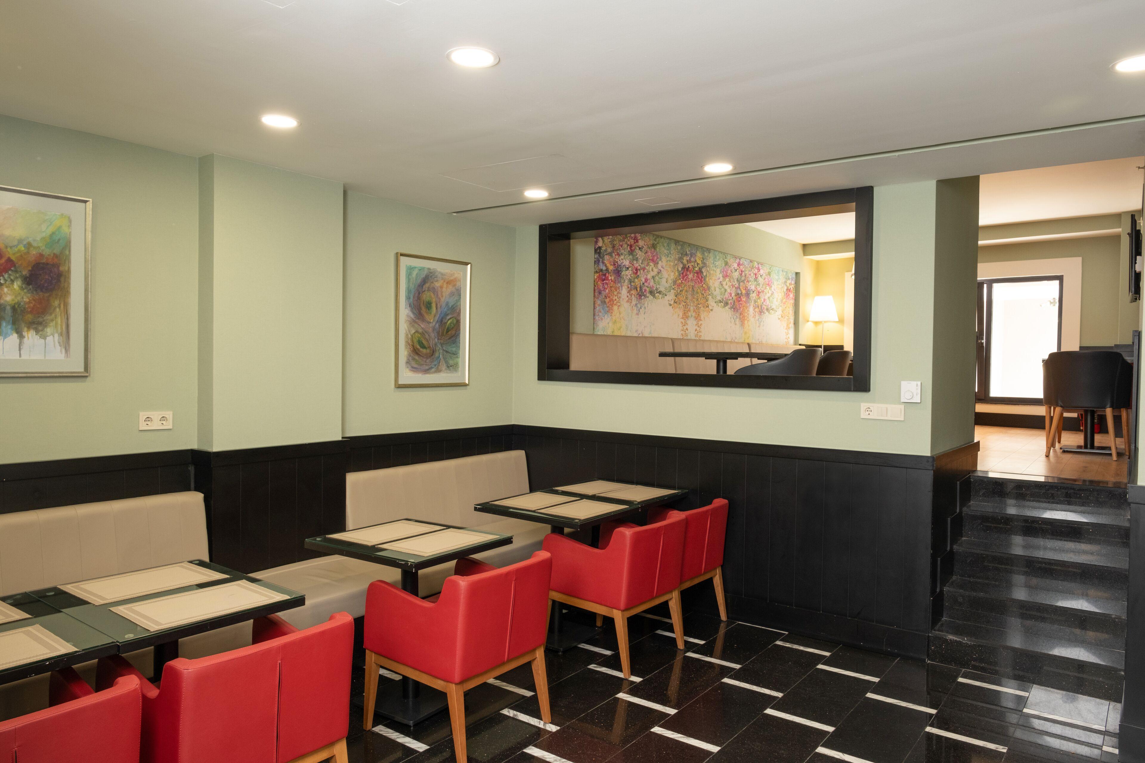 Elm Suite Hotel — Photos 2